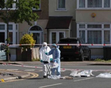 Un hombre atacó con una espada samurái a transeúntes en Londres