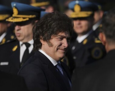 Argentina vuelve a aumentar impuestos a la soja y el maíz