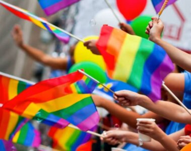 NY, San Francisco y otras ciudades de EEUU cierran el mes del Orgullo LGBTQ+