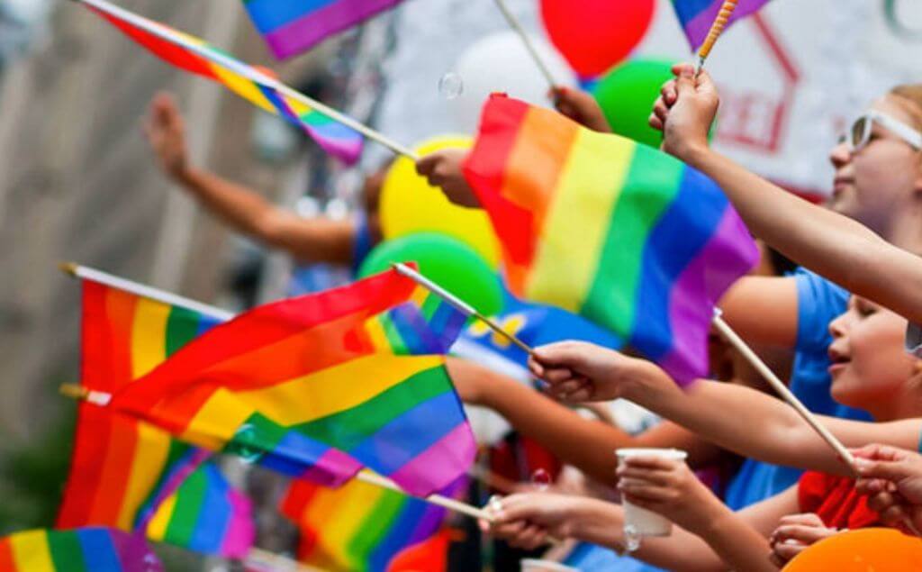 NY, San Francisco y otras ciudades de EEUU cierran el mes del Orgullo LGBTQ+