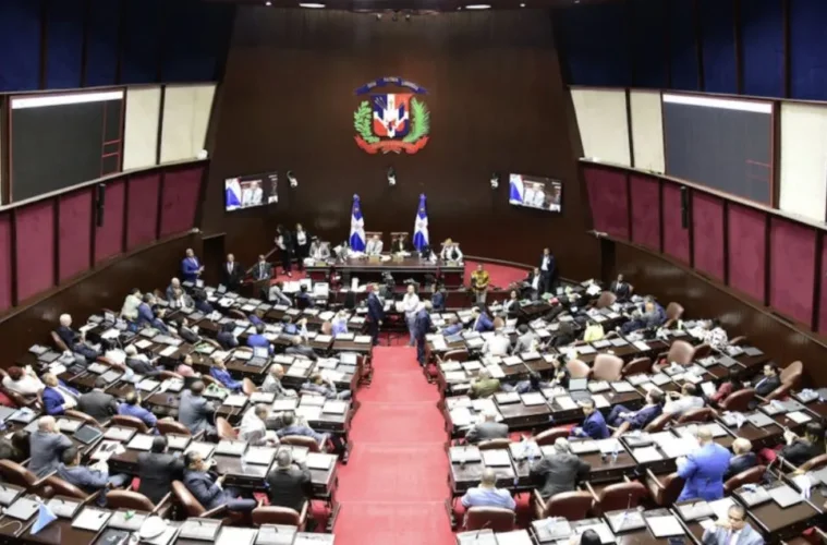 Organizaciones exigen vistas públicas sobre el Código Penal