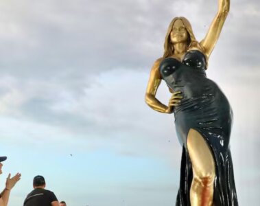 Estatua de Sofia Vergara
