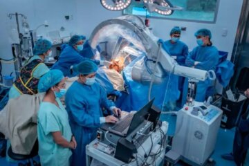 cirugía cerebral para tratar depresión resistente